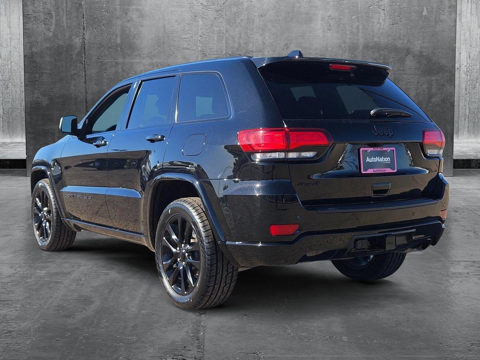 2022 Jeep Grand Cherokee WK Vehicle Photo in PEORIA, AZ 85382-3715