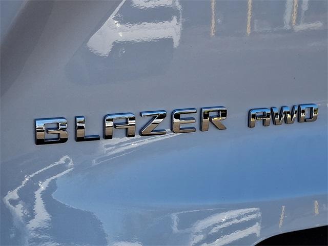 2025 Chevrolet Blazer Vehicle Photo in MILFORD, DE 19963-6122