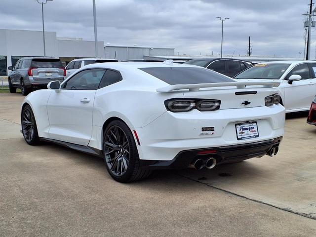 2019 Chevrolet Camaro Vehicle Photo in ROSENBERG, TX 77471-5675