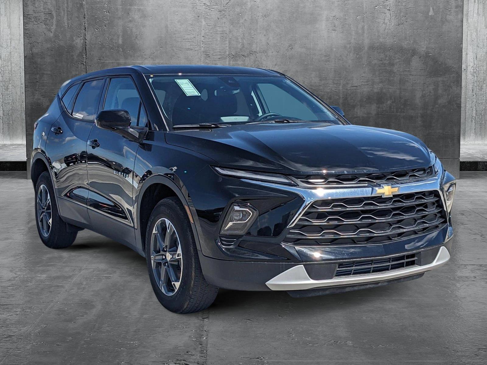 2025 Chevrolet Blazer Vehicle Photo in MIAMI, FL 33172-3015