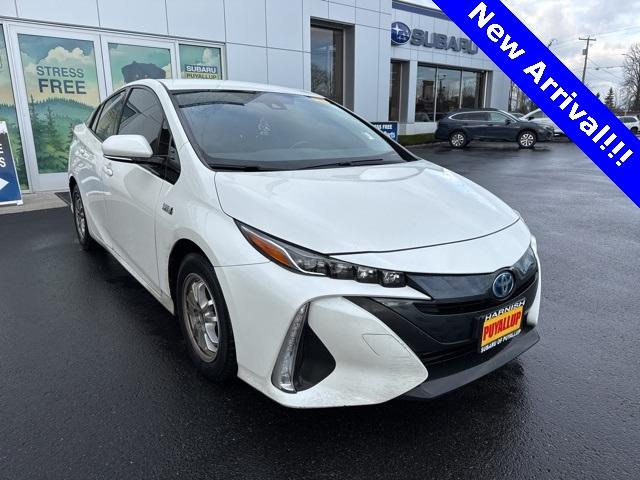 2018 Toyota Prius Prime Vehicle Photo in Puyallup, WA 98371