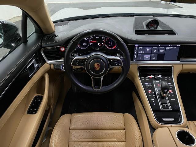 2018 Porsche Panamera Vehicle Photo in Appleton, WI 54913