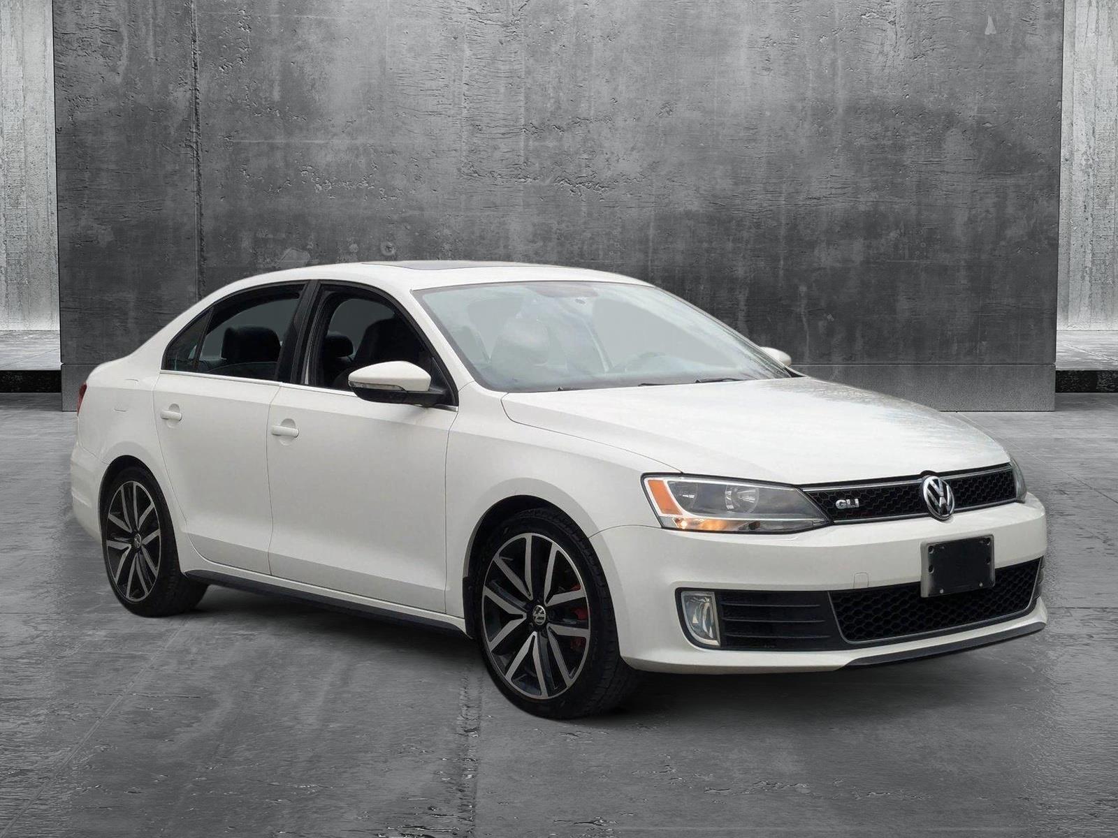 2014 Volkswagen Jetta Sedan Vehicle Photo in Towson, MD 21204