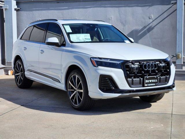 2025 Audi Q7 Vehicle Photo in HOUSTON, TX 77090