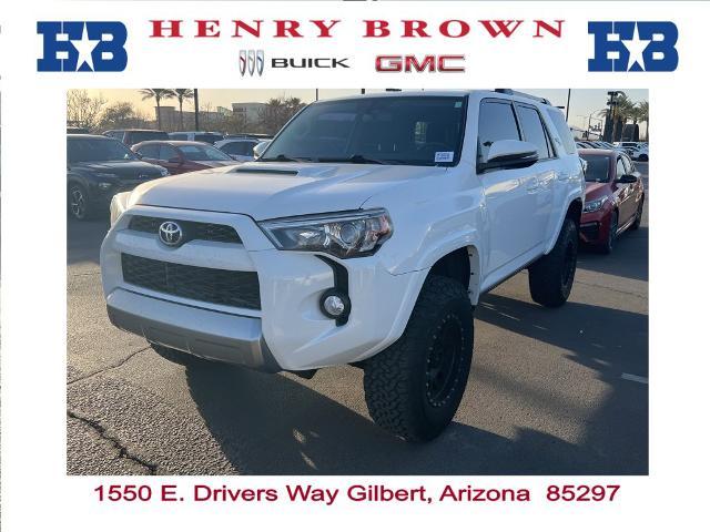 2018 Toyota 4Runner Vehicle Photo in GILBERT, AZ 85297-0402