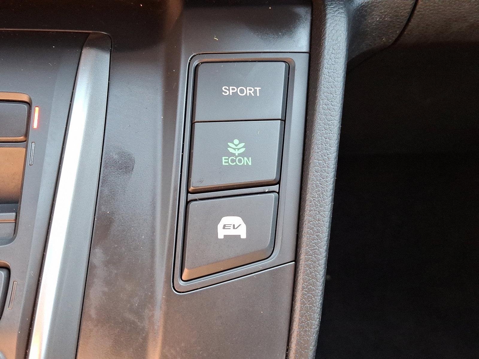 2022 Honda CR-V Hybrid Vehicle Photo in Harrisburg, PA 17111