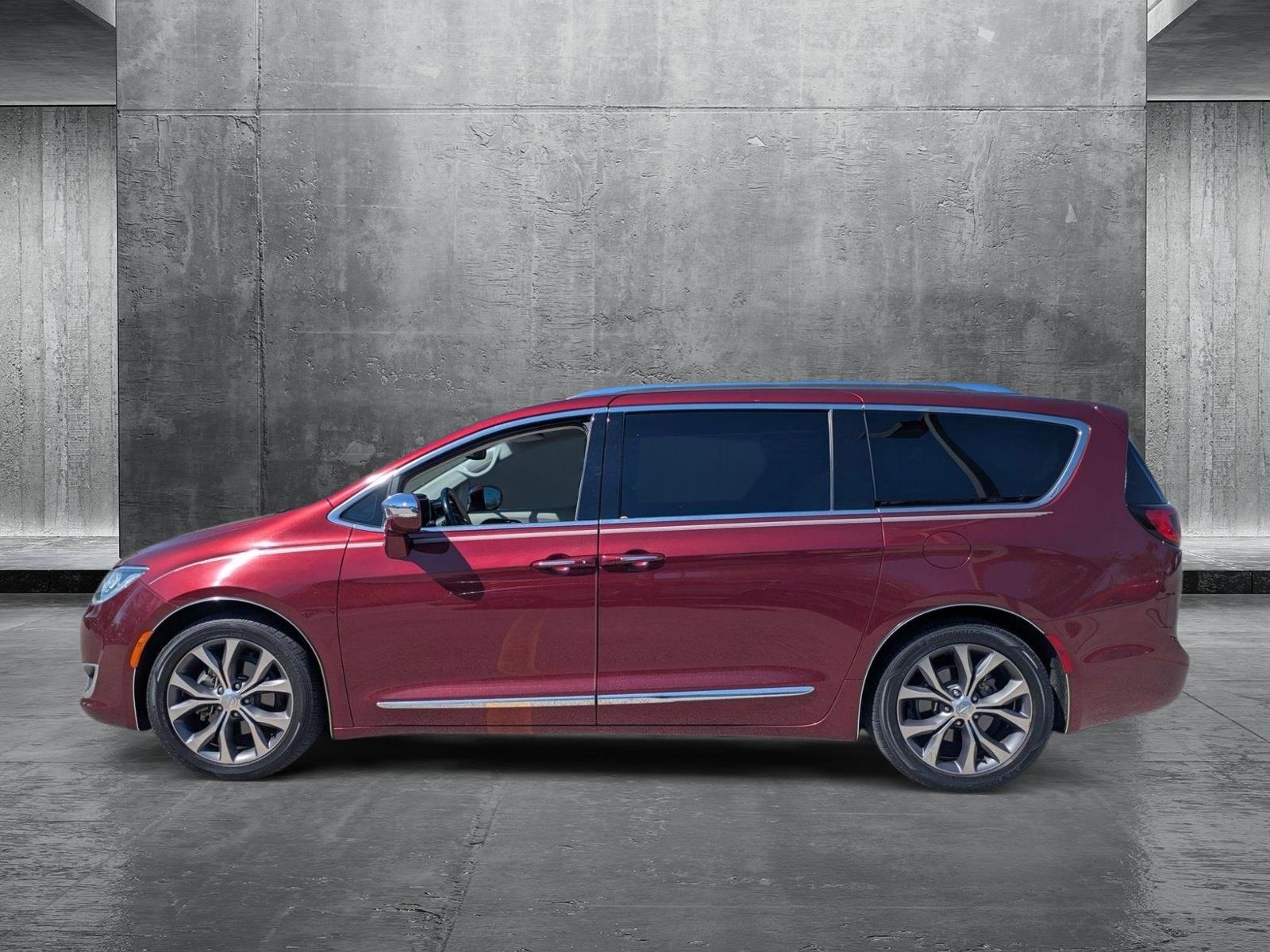 2017 Chrysler Pacifica Vehicle Photo in Clearwater, FL 33765