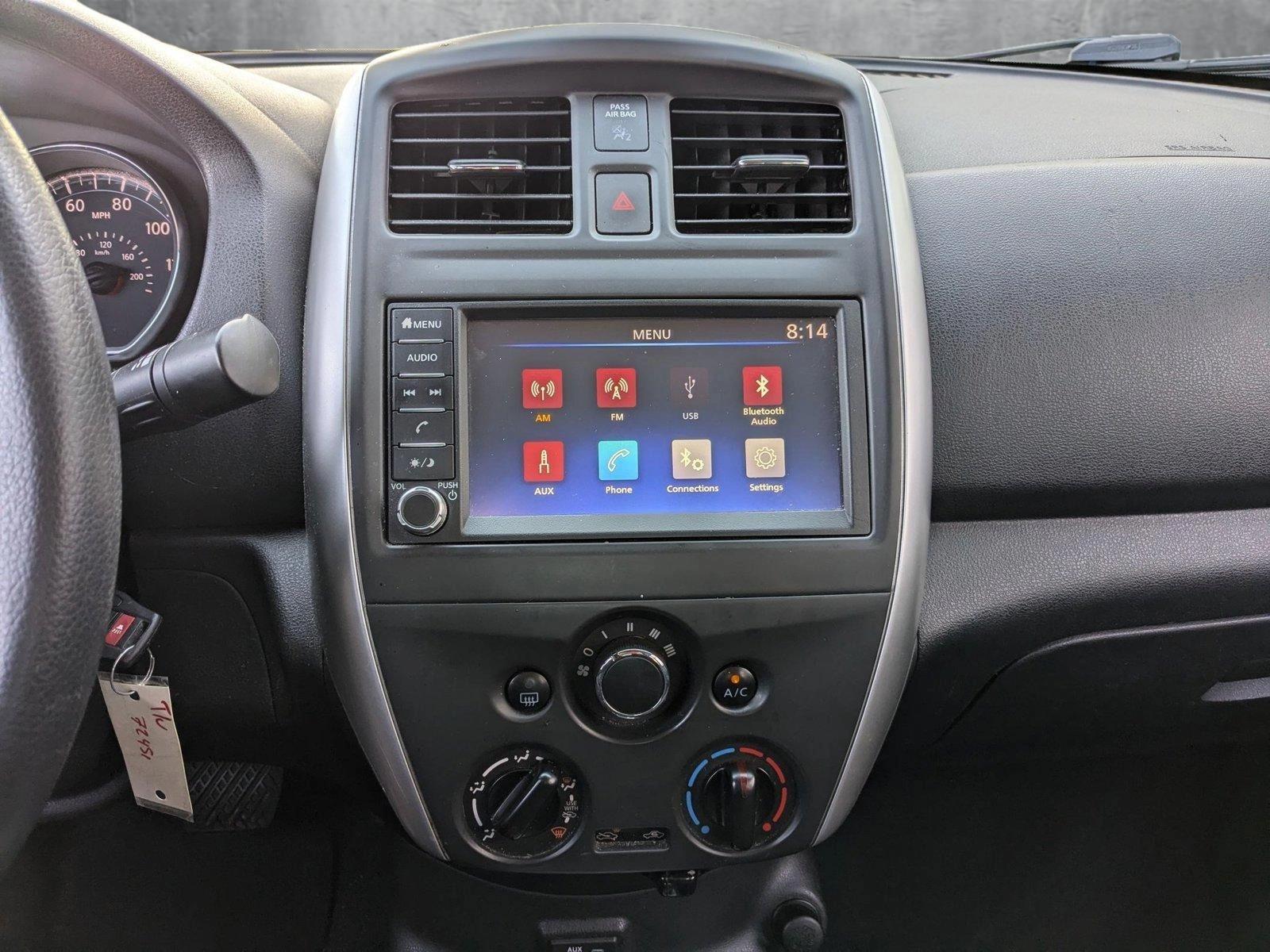 2019 Nissan Versa Sedan Vehicle Photo in VALENCIA, CA 91355-1705