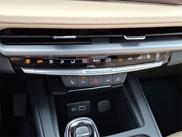 2025 Cadillac XT4 Vehicle Photo in ALLENTOWN, PA 18103-7399