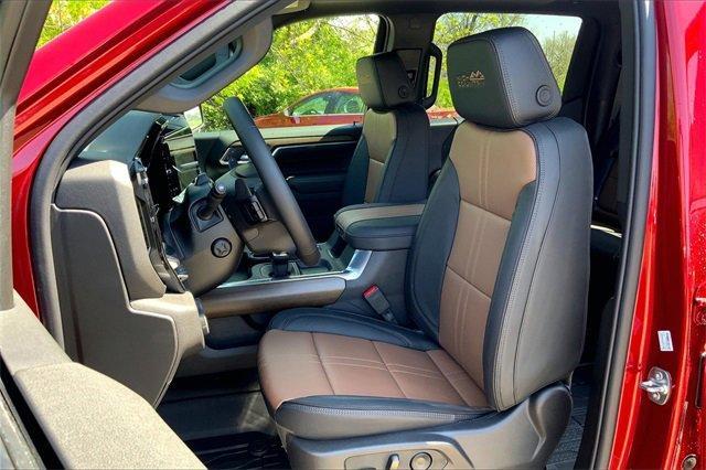 2025 Chevrolet Silverado 1500 Vehicle Photo in KANSAS CITY, MO 64114-4502
