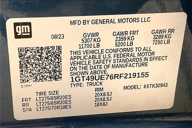 2024 GMC Sierra 3500 HD Vehicle Photo in TOPEKA, KS 66609-0000