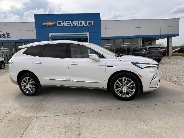 Used 2022 Buick Enclave Premium with VIN 5GAEVBKWXNJ172690 for sale in California, MO