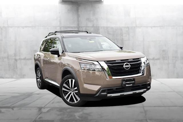 2023 Nissan Pathfinder Vehicle Photo in Ballwin, MO 63011