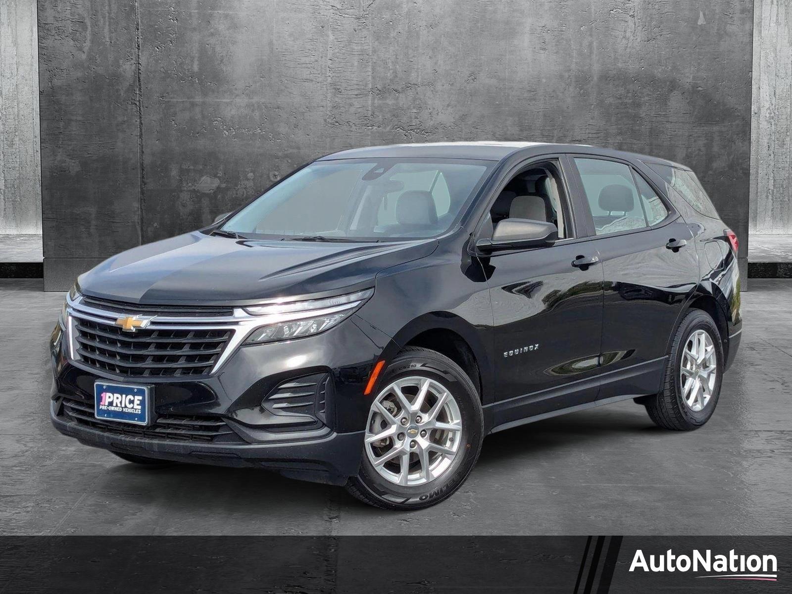2022 Chevrolet Equinox Vehicle Photo in VALENCIA, CA 91355-1705