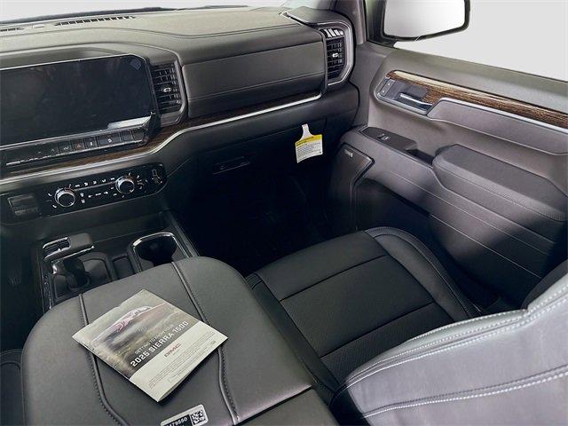 2025 GMC Sierra 1500 Vehicle Photo in PUYALLUP, WA 98371-4149