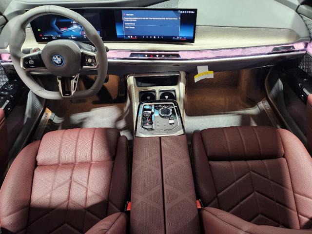 2025 BMW i7 Vehicle Photo in GRAPEVINE, TX 76051