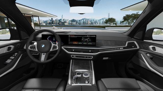 2026 BMW X7 xDrive40i Vehicle Photo in GRAPEVINE, TX 76051
