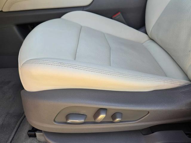 2021 Cadillac XT5 Vehicle Photo in DENTON, TX 76210-9321