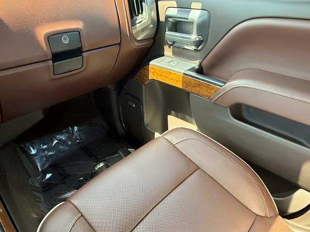 2015 Chevrolet Silverado 1500 Vehicle Photo in MIDDLETON, WI 53562-1492