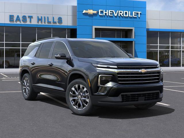 2025 Chevrolet Traverse Vehicle Photo in Roslyn, NY 11576