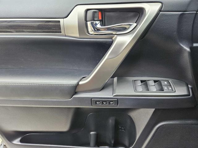 2023 Lexus GX 460 Vehicle Photo in FORT WORTH, TX 76132