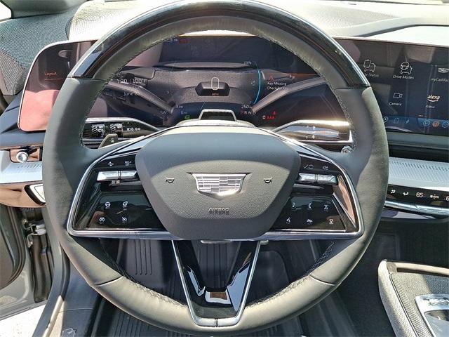 2025 Cadillac OPTIQ Vehicle Photo in ALLENTOWN, PA 18103-7399