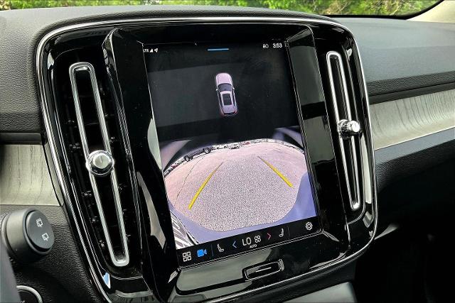 2024 Volvo XC40 Vehicle Photo in Tulsa, OK 74145