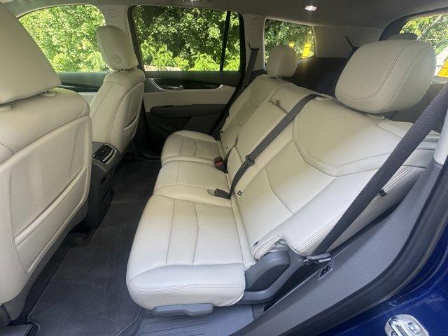 2024 Cadillac XT6 Vehicle Photo in LEOMINSTER, MA 01453-2952