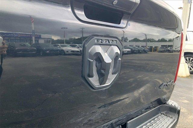 2019 Ram 1500 Vehicle Photo in INDEPENDENCE, MO 64055-1377