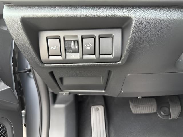 2025 Subaru Outback Vehicle Photo in Green Bay, WI 54304