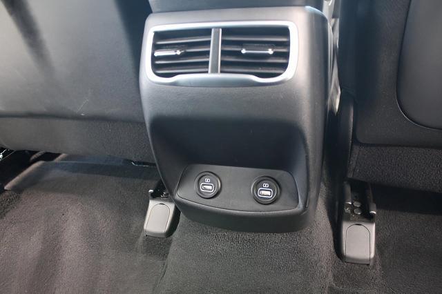 2023 Hyundai SANTA FE Vehicle Photo in Green Bay, WI 54304