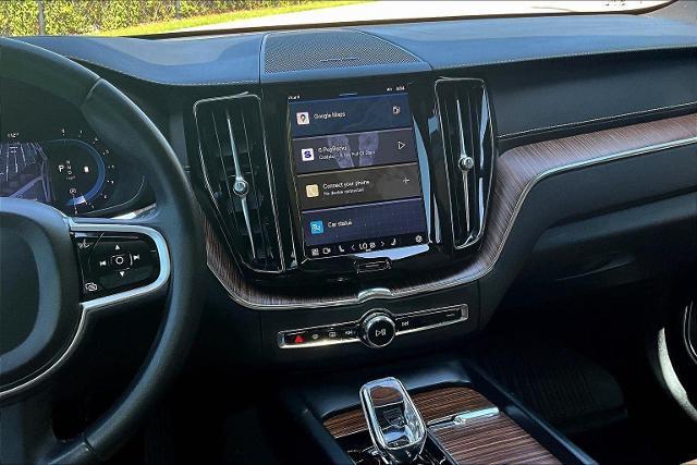2022 Volvo XC60 Vehicle Photo in Houston, TX 77007