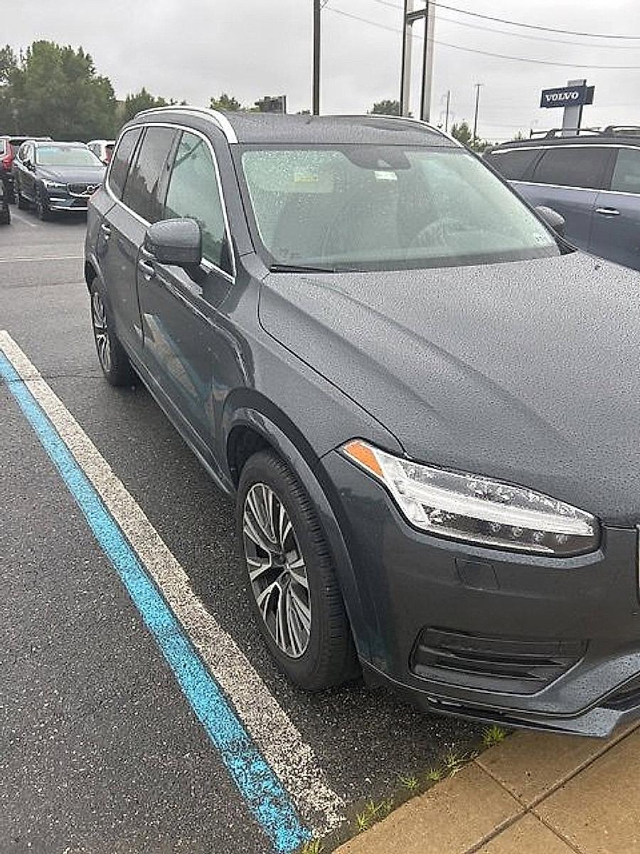 2021 Volvo XC90 Vehicle Photo in Trevose, PA 19053