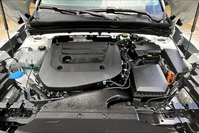 2025 Volvo XC40 Vehicle Photo in Houston, TX 77007