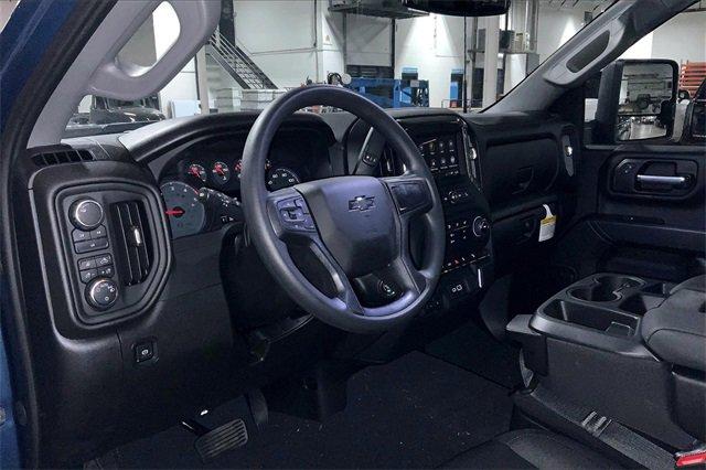 2025 Chevrolet Silverado 2500 HD Vehicle Photo in KANSAS CITY, MO 64114-4502