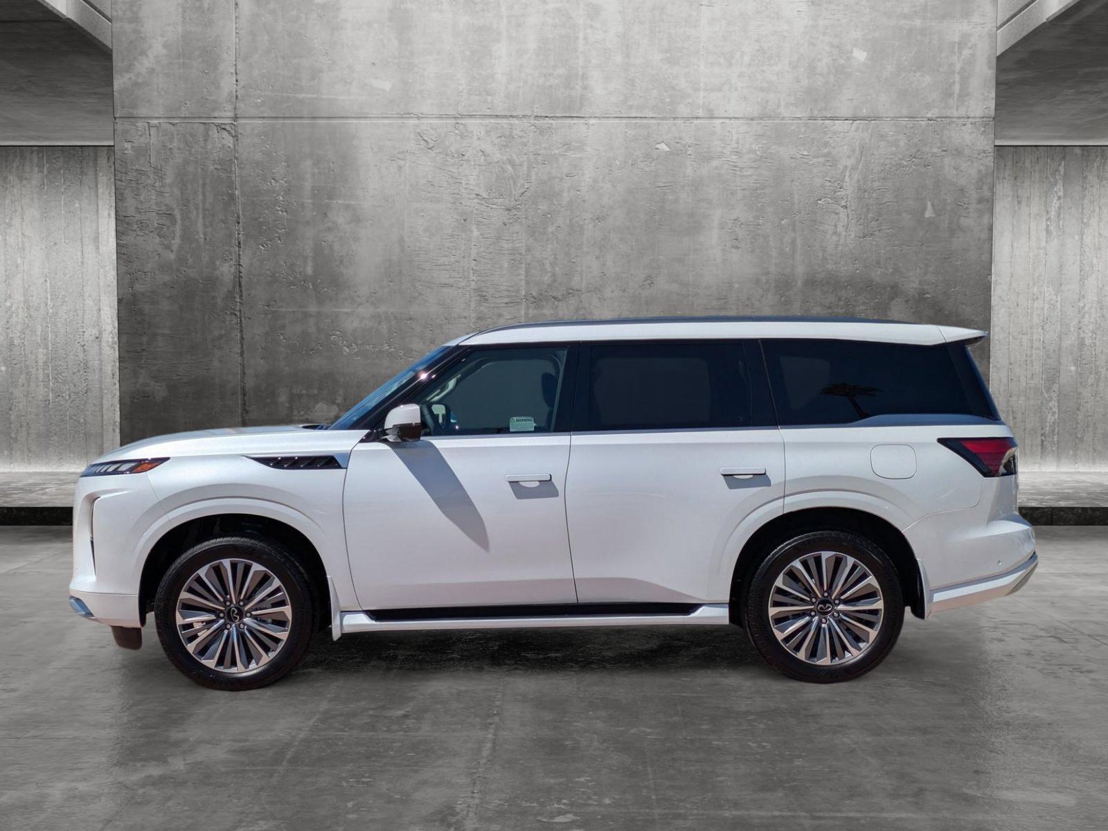 2025 INFINITI QX80 Vehicle Photo in Tustin, CA 92782