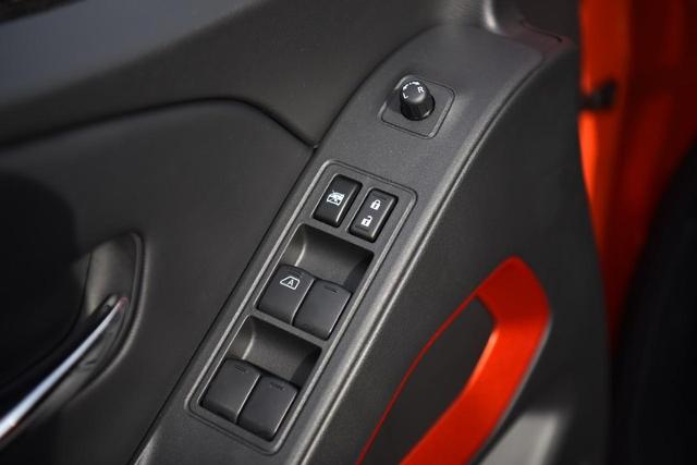 2025 Nissan Frontier Vehicle Photo in Ballwin, MO 63011
