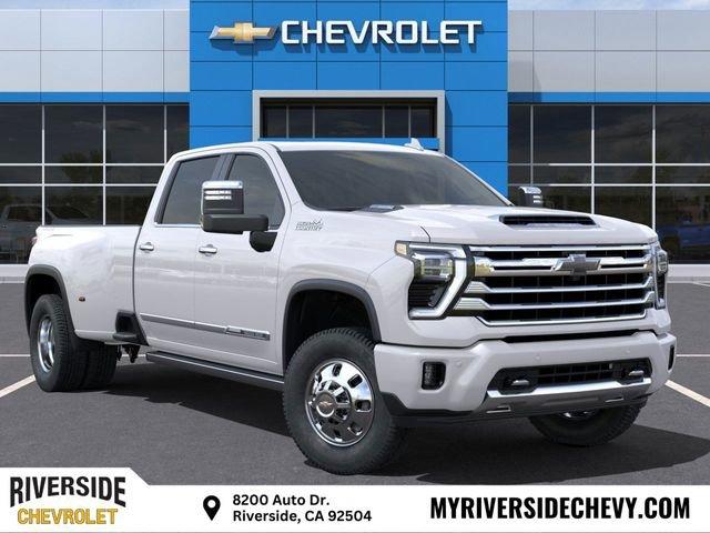 2025 Chevrolet Silverado 3500 HD Vehicle Photo in RIVERSIDE, CA 92504-4106