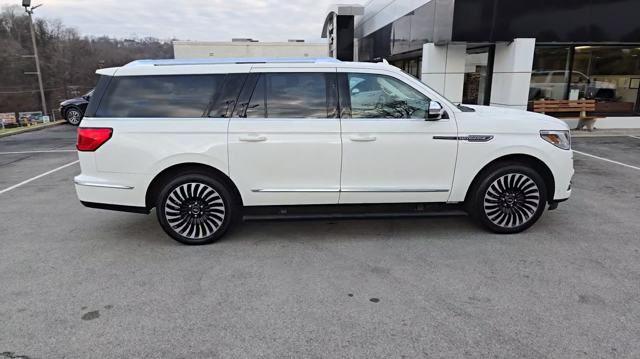 2021 Lincoln Navigator L Vehicle Photo in Pleasant Hills, PA 15236