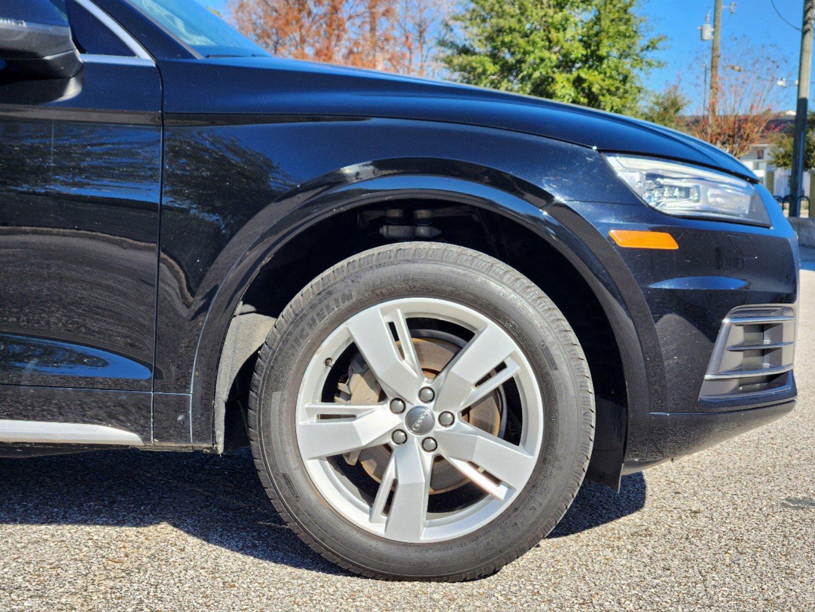 2019 Audi Q5 Vehicle Photo in HOUSTON, TX 77079