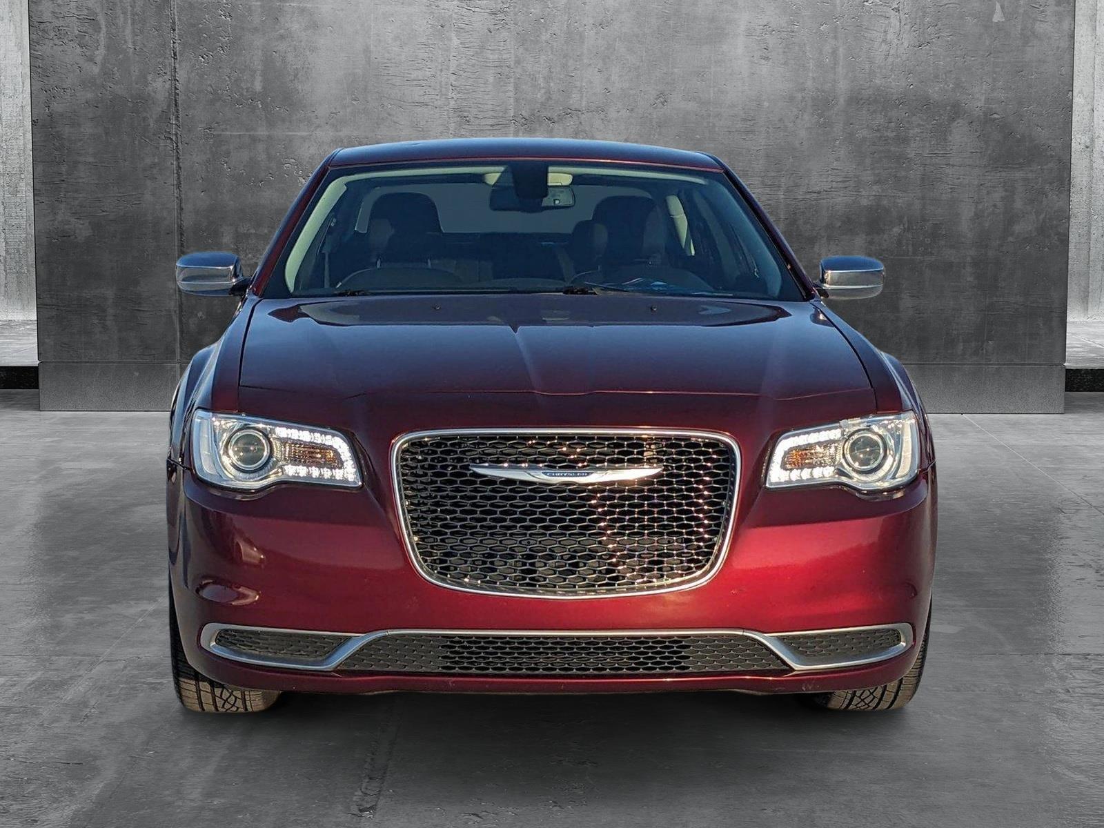 Used 2018 Chrysler 300 Touring with VIN 2C3CCAAG1JH283418 for sale in West Palm Beach, FL