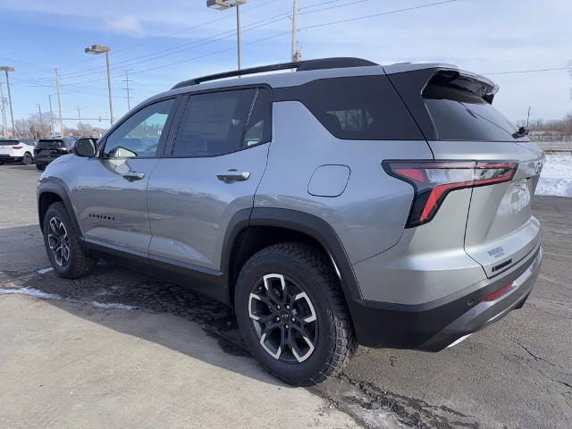 2025 Chevrolet Equinox Vehicle Photo in MANHATTAN, KS 66502-5036