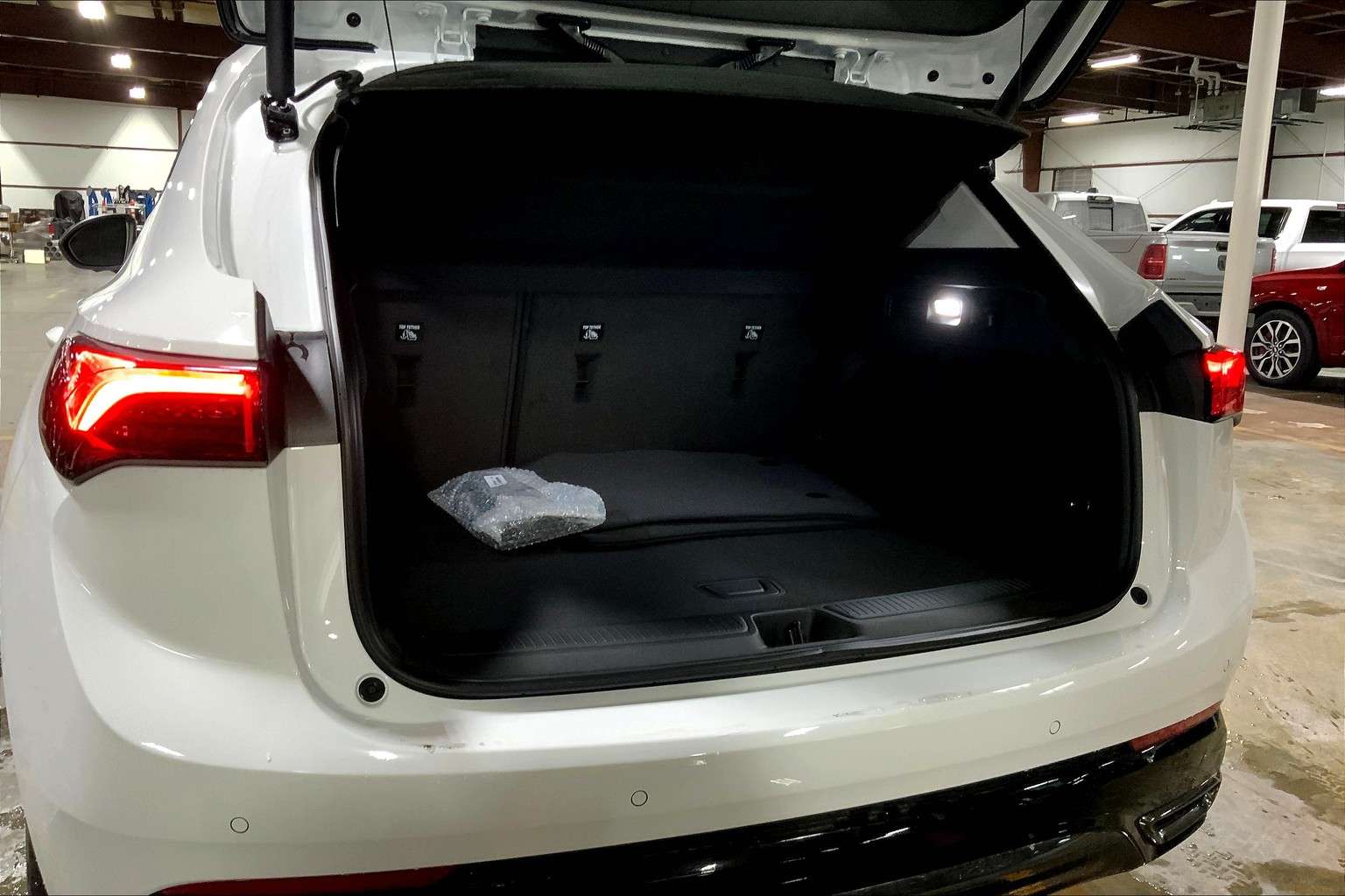 2025 Buick Envision Vehicle Photo in KANSAS CITY, MO 64114-4545