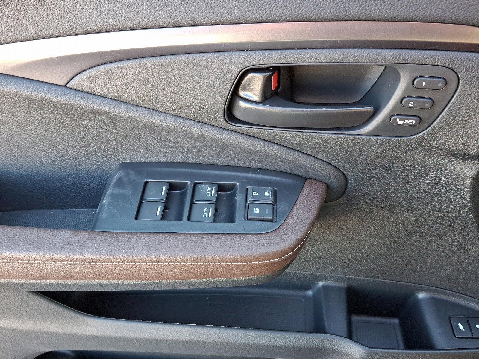 2025 Honda Passport Vehicle Photo in Harrisburg, PA 17111