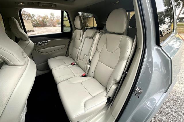 2025 Volvo XC90 Vehicle Photo in Houston, TX 77007