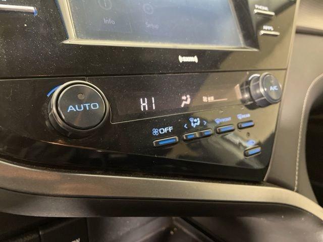 2020 Toyota Camry Vehicle Photo in PHOENIX, AZ 85014-3381
