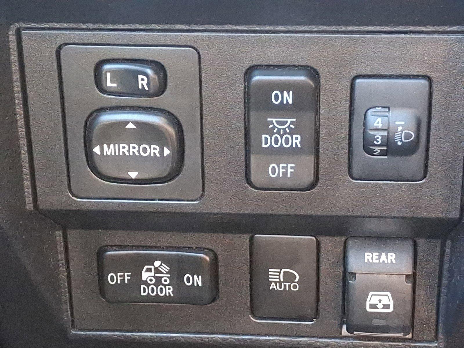 2018 Toyota Tundra 4WD Vehicle Photo in Harrisburg, PA 17111