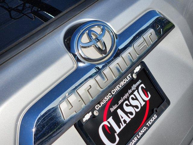 2019 Toyota 4Runner Vehicle Photo in SUGAR LAND, TX 77478-0000