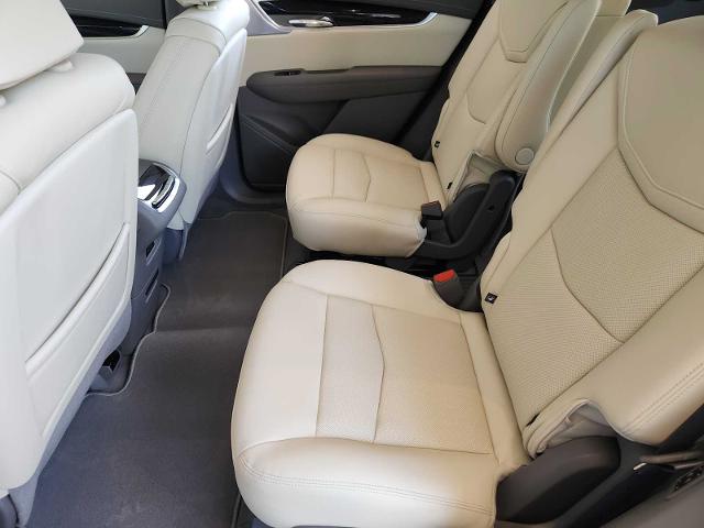 2025 Cadillac XT6 Vehicle Photo in HOUSTON, TX 77079