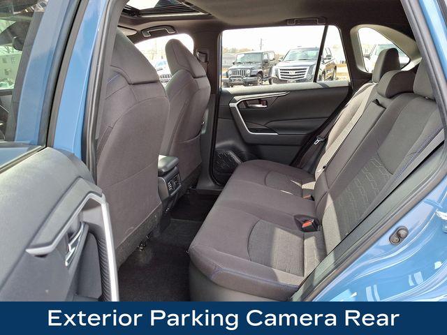 2022 Toyota RAV4 Hybrid Vehicle Photo in DANBURY, CT 06810-5034
